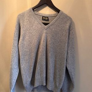 Cashmere sweater